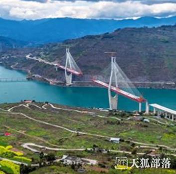 云南綏江：新市金沙江特大橋建設(shè)正酣
